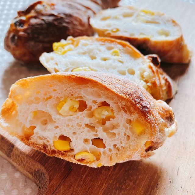 boulangerie coron「道産とうきびのリュスティック」
