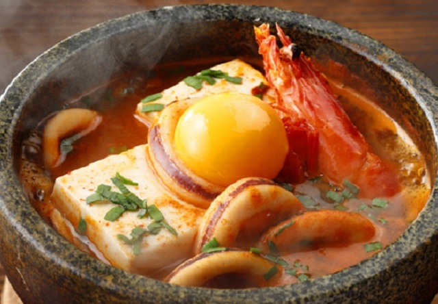 石鍋海鮮スンドゥブチゲ