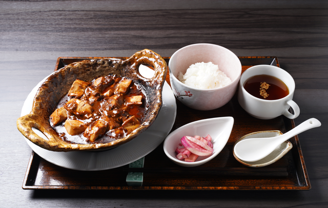 麻婆ランチ食べ放題が900円（税込）
