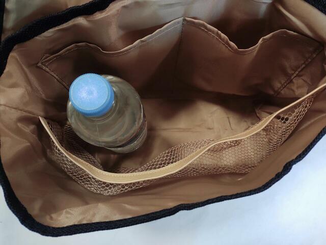 ペットボトルは縦・横と、どちらの向きもOK