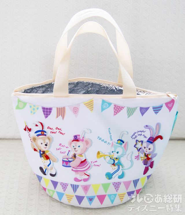 ダッフィー&フレンズのハッピーマーチングファンのスーベニアランチケース