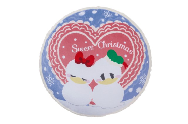 クッション 2,600円｜直径約35cm｜東京ディズニーリゾート「ディズニー・クリスマス」2019｜販売店舗：東京ディズニーランド「グランドエンポーリアム」、東京ディズニーシー「エンポーリオ」