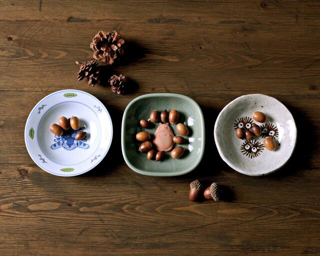 美濃焼のどんぐり皿（トトロ、中小トトロ、マックロクロスケ）／各2,200円瀬戸焼のどんぐり皿（トトロ、中トトロ、ネコバス）／各2,200円有田焼のどんぐり皿（トトロ、中小トトロ、ネコバス）／各2,200円