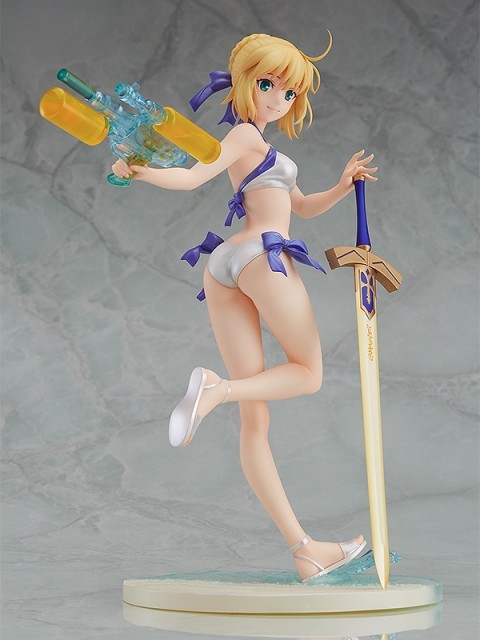 スイミングの時間です！『Fate/Grand Order』アルトリア・ペンドラゴン