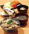 神田・おいしい魚ランチ／かき小屋 飛梅 神田西口店　かき飯DXセット—950円