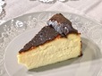 〈上原デリー〉「バスクチーズケーキ」（ 1カット　880円）