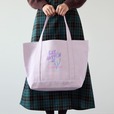 【Afternoon Tea「ニューイヤーズバッグ2025」】ラベンダー色がかわいらしいトートバッグはお出かけにもぴったり
