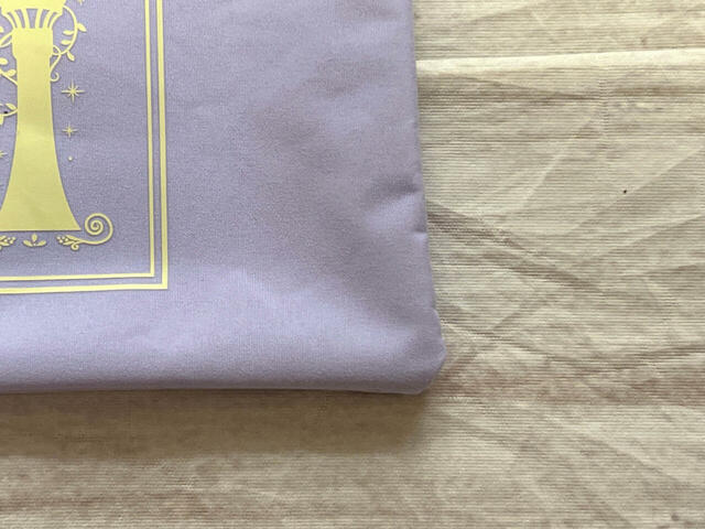 大サイズはラプンツェルのイメージカラーのラベンダー♪