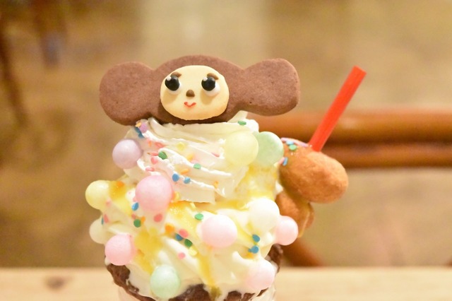 カラフルな“おいり”が美味しい