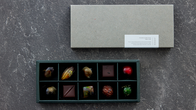 ジョイス　ボンボンショコラ 10個入り　￥4,644（税抜￥4,300）