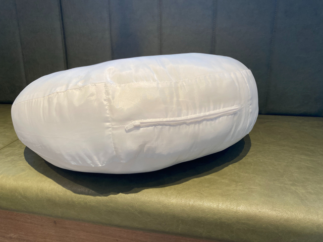 ゆりかごクッション～家族みんなが心地いい授乳クッション～｜5,990 円（税込）