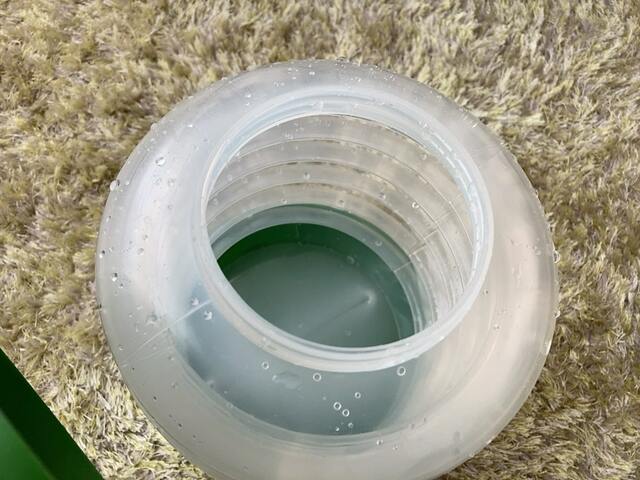 【ダイソー 折りたたみポリタンク 3.5L】蛇腹式だから収納楽々