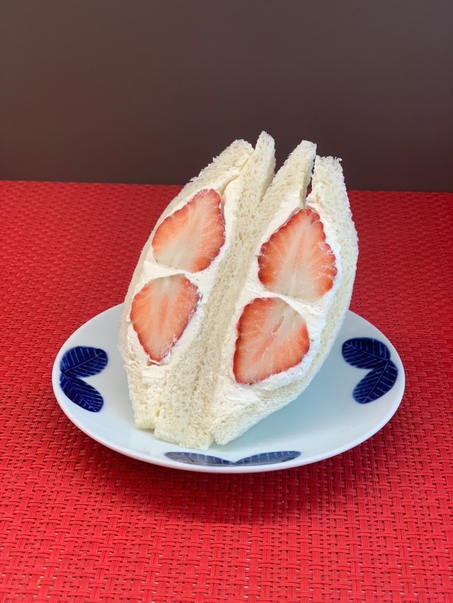 【いちご生クリーム　540円】大粒のイチゴをとことん味わうなら、これで決まり