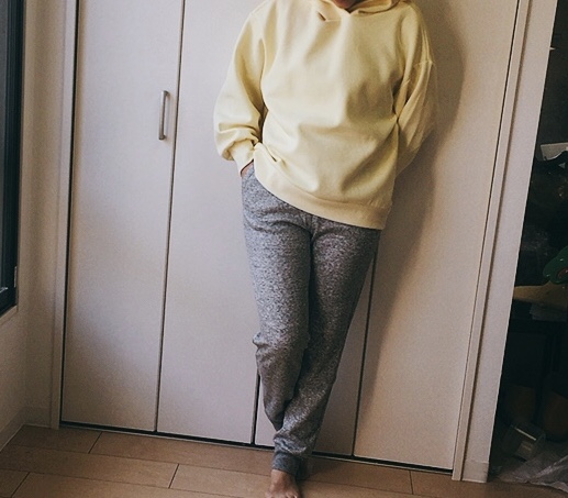 【UNIQLO（ユニクロ）】 ボアスウェットパンツ】GUのオーバーサイズなパーカーと合わせても◎