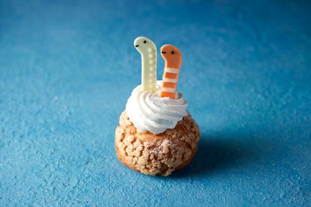 「ニシキアナゴとホワイトスポッテッドガーデンイールシュー」【ハイアット セントリック 銀座 東京 × すみだ水族館が「すみだ水族館コラボアフタヌーンティー」開催】