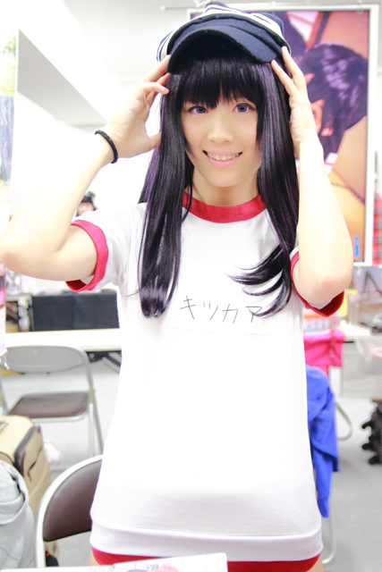 コスプレ美女に会える「コスエクスプレス」