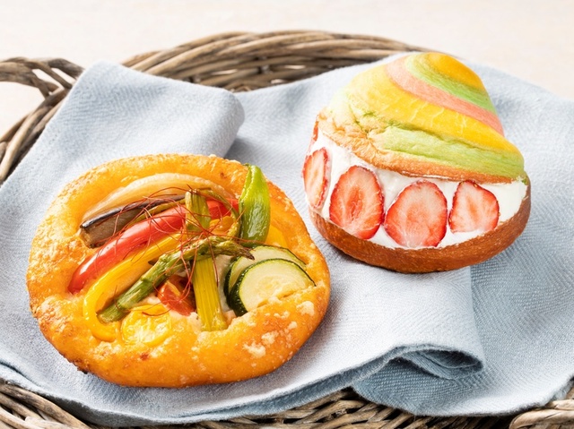 彩野菜のフォカッチャ・マリトッツオ