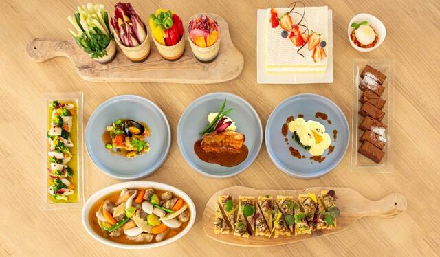 「料理イメージ」＜大人 2,800円（税込）＞【３種のメインプレートから選べるセミオーダーブッフェスタイル「LINK SQUARE LUNCH BUFFET」】