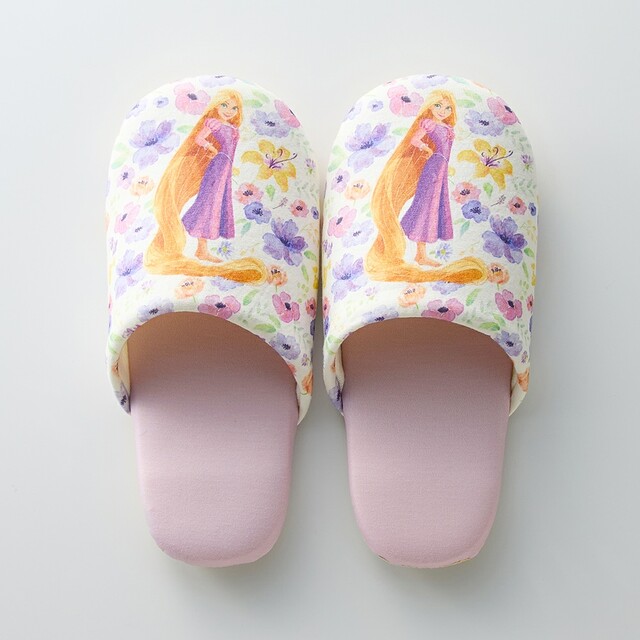 選べる楽しさ!プリントがかわいい洗えるソフトスリッパ(選べるキャラクター)|¥ 990 (税込)