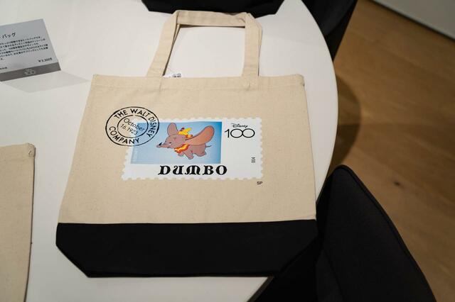 トートバッグ｜3,300円｜銀座 伊東屋「ディズニー100周年」グッズ