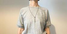 【無印良品 ライトスウェットクルーネック半袖Tシャツ】カラーはオフ白、グレー、黒、ネイビーがあります(スカートはオフ白のみなし)