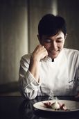 ストリングスホテル東京インターコンチネンタル　エグゼクティブペストリーシェフ 鈴木 崇志