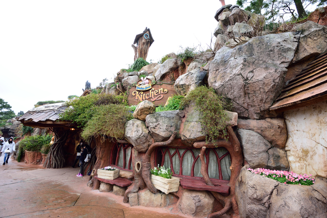 東京ディズニーランド「グランマ・サラのキッチン」 ©Disney （撮影 / Disney Colors）