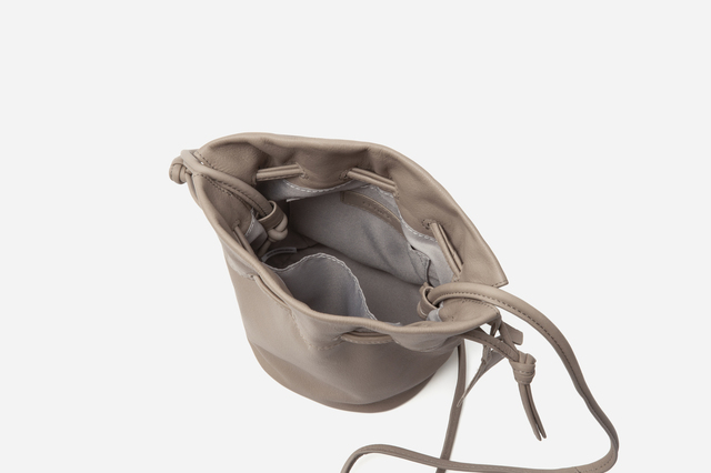 ドロストショルダー