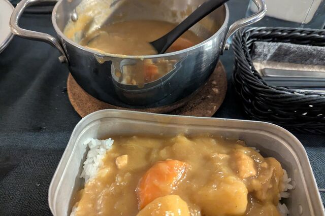 【クスクスグランピング真鶴】夕食の子ども用カレー