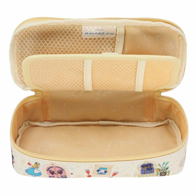 ペンケース 2,300円｜東京ディズニーリゾート内の窓やドアがデザインされたグッズ｜販売店舗：東京ディズニーランド「ホームストア」、東京ディズニーシー「エンポーリオ」｜発売日：2023年10月12日（木）