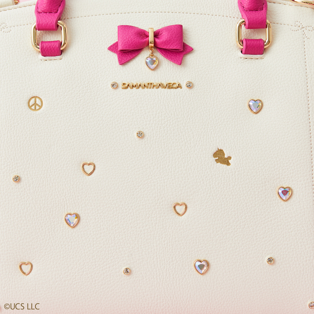 「フラッフィ」のシルエットとピースマークを箔押しでデザイン【SAMANTHAVEGA「フラッフィ」コレクション】