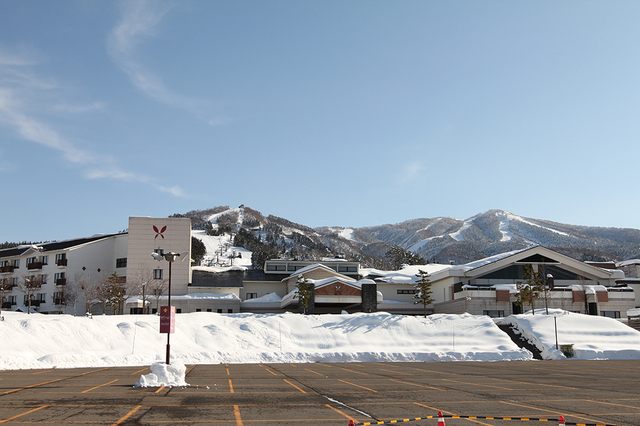 ホテルや温泉が直結しているのも便利な理由