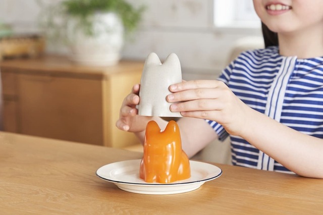 【渋谷ロフト「シブにゃんフェス2025」】ねこ型のゼリーやプリンを作ったりできます。