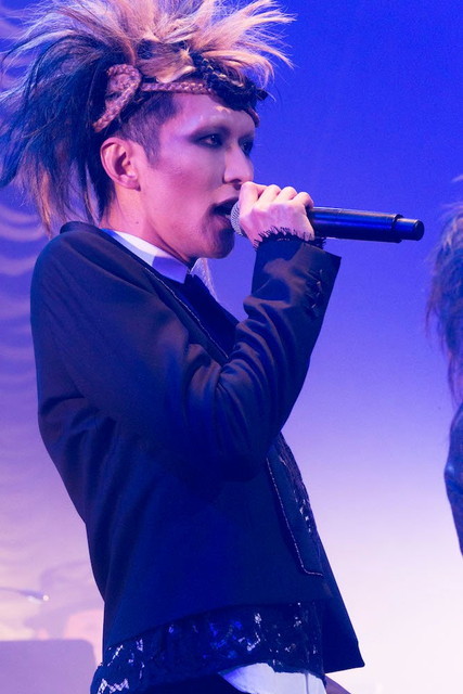 「MORRIE Solo Live 2015 “HARD CORE REVERIES”2DAYS」　石井秀仁（cali≠gari／GOATBED）　　撮影・大島康一 