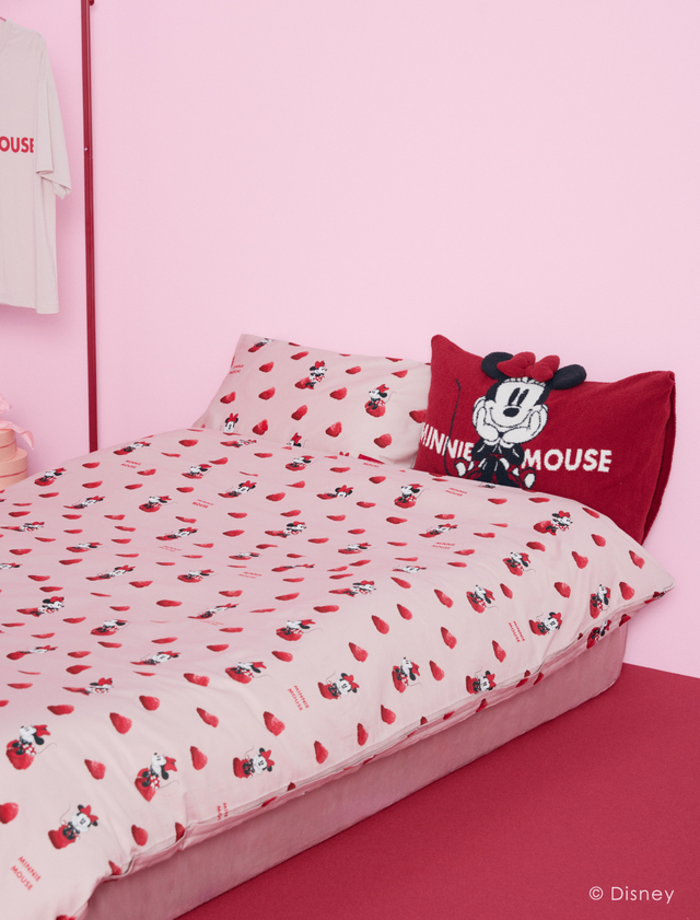 プリント3点セット(シングル) ¥15,950、プリントピローケース ¥2,970|ジェラート ピケ「ディズニー ミニーマウス コレクション」