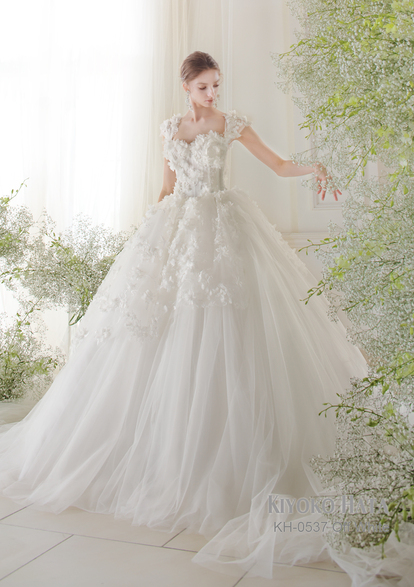 Madeline Gardner ウェディングドレス　ハートカップ　ビジュー Style ファッション Madeline Gardner ウェディングドレス ハート