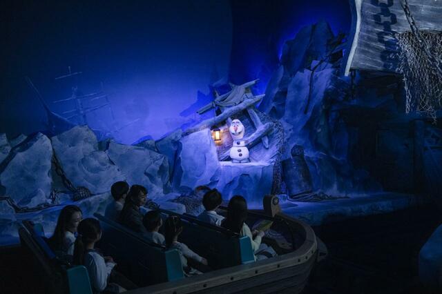 東京ディズニーシー「ファンタジースプリングス」内「アナとエルサのフローズンジャーニー」