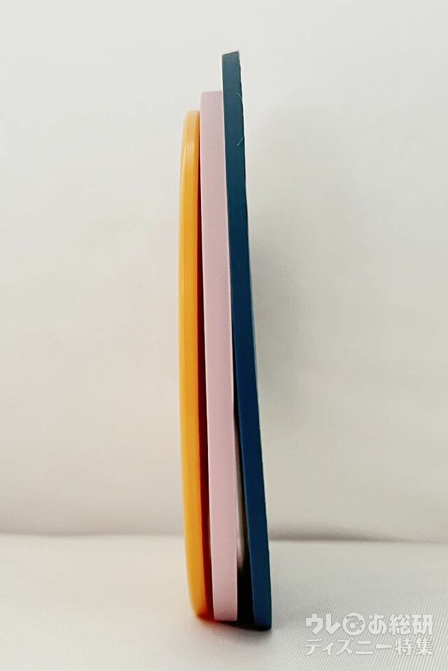 「 ダッフィー＆フレンズのフロム・オール・オブ・アス 」スーベニアコースター比較