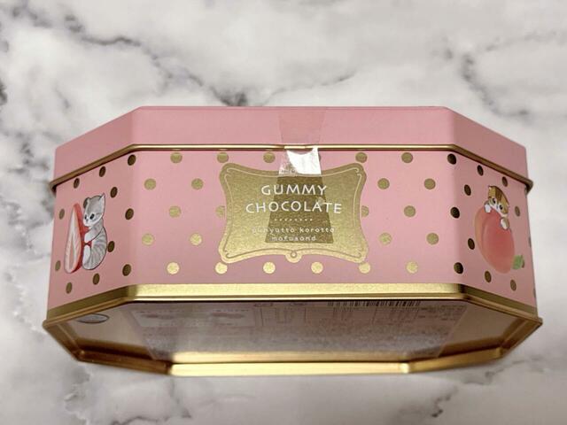 缶の側面も抜かりなくかわいい！