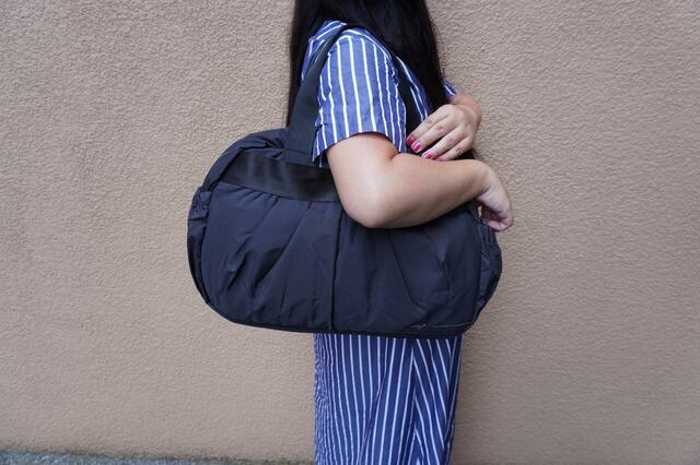 肩掛けしたところ