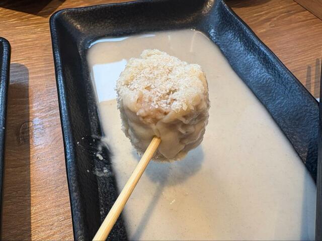 【くし葉 食べ放題】しっかり肉感のある焼売は、揚げ物の合間にちょうどいい！サイドメニューも手抜きなし◎