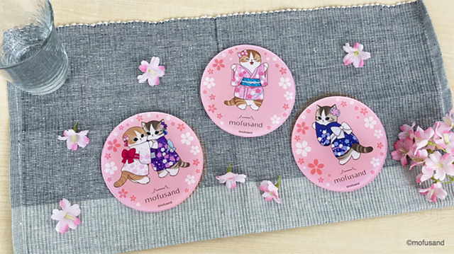 【タイトー×mofusand】対象のクレーンゲーム機をプレイするとオリジナルアイテムがもらえる特別キャンペーンも実施！前半（2月7日～2月27日）は「桜アクリルコースター」（全3種ランダム・なくなり次第終了）