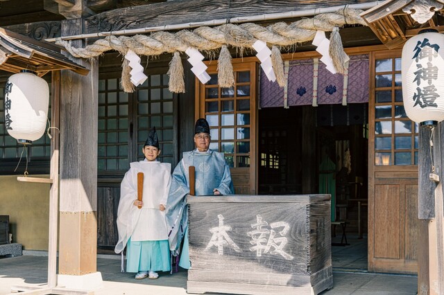 【伊豆マリオットホテル修善寺】推し活グッズをお清め祓いする大仁神社の神主さん