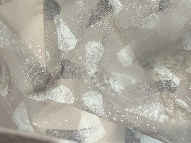 【marna Shupatto 保冷バッグ 20L】表生地には撥水加工付き。雨の日でも安心です◎