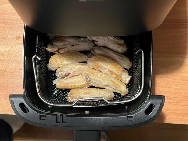 【ニトリ　ノンオイルフライヤー　手羽中の唐揚げ】200℃で20分調理しました