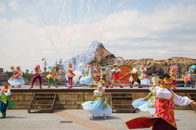東京ディズニーシー15周年ハーバーショー「クリスタル・ウィッシュ・ジャーニー」