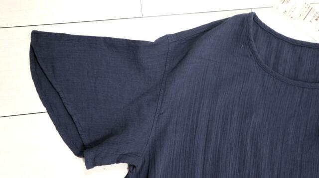 【無印良品 楊柳ガーゼ 五分袖ワンピース】袖は五分丈で、上は長めのフレアデザインになっています◎