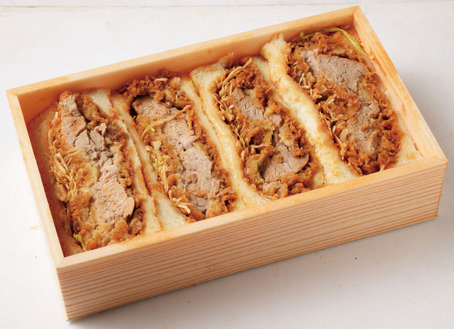 宇田川 カツサンド 1700円