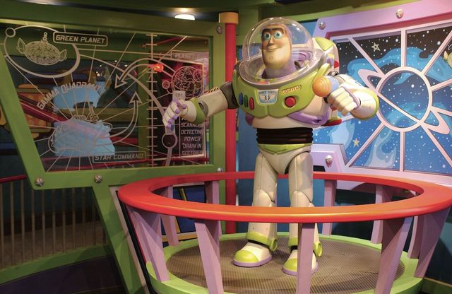 バズ・ライトイヤーのアストロブラスター