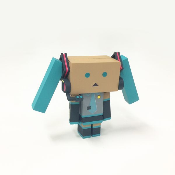 ダンボーがミクさんのコスプレ!? まさかのコラボ「初音ミク ダンボー